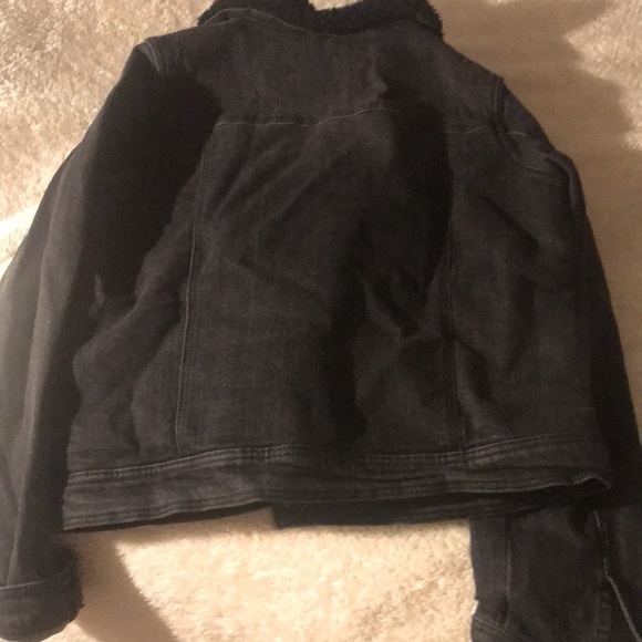 Coat - Picture 7 of 7